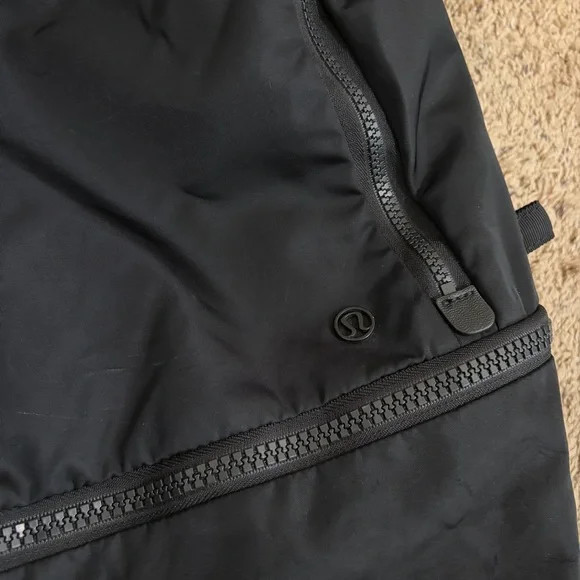 Lululemon City Adventurer Backpack 17L Black - Picture 9 of 16